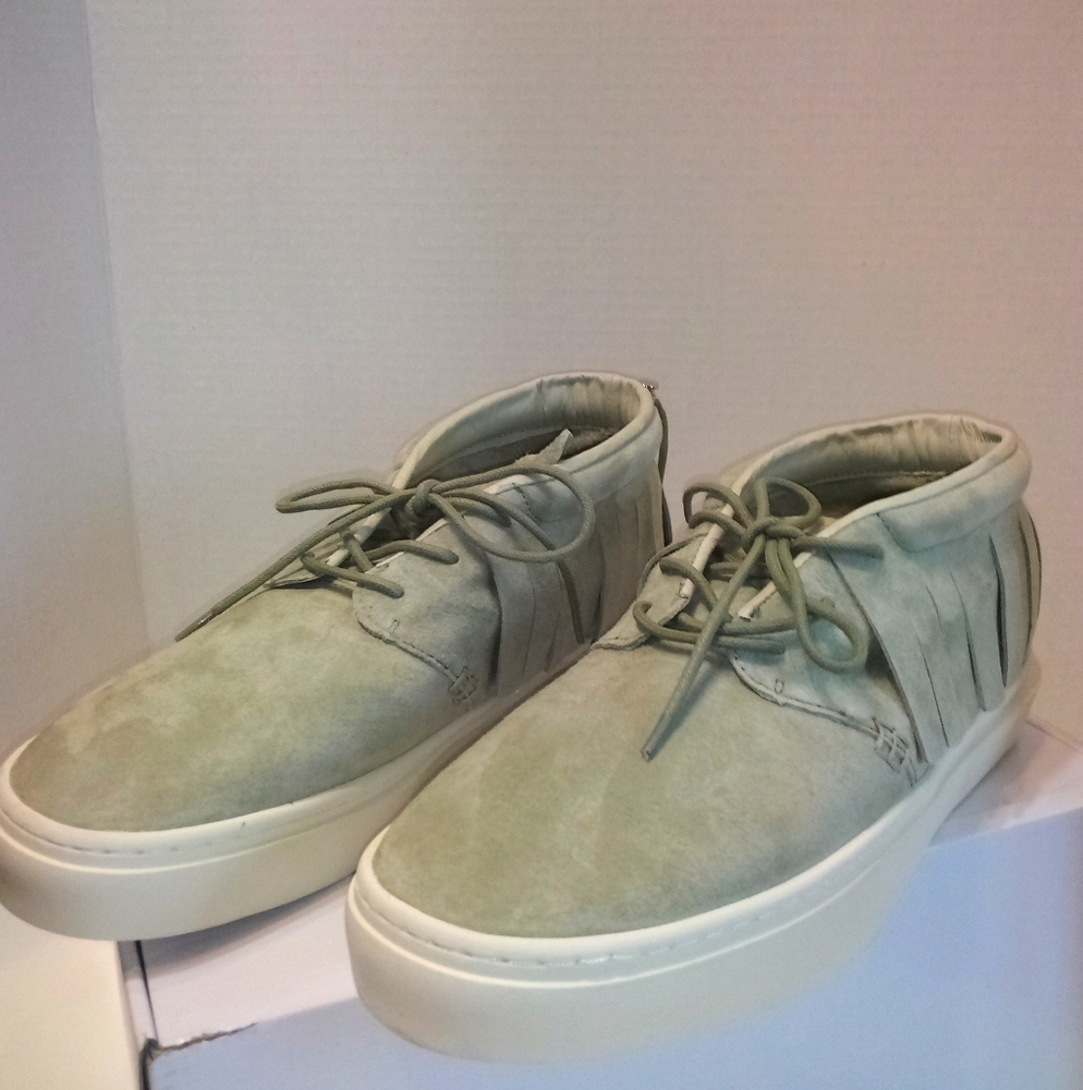 Clearweather One-O-One Elm Suede NIB sneakers
